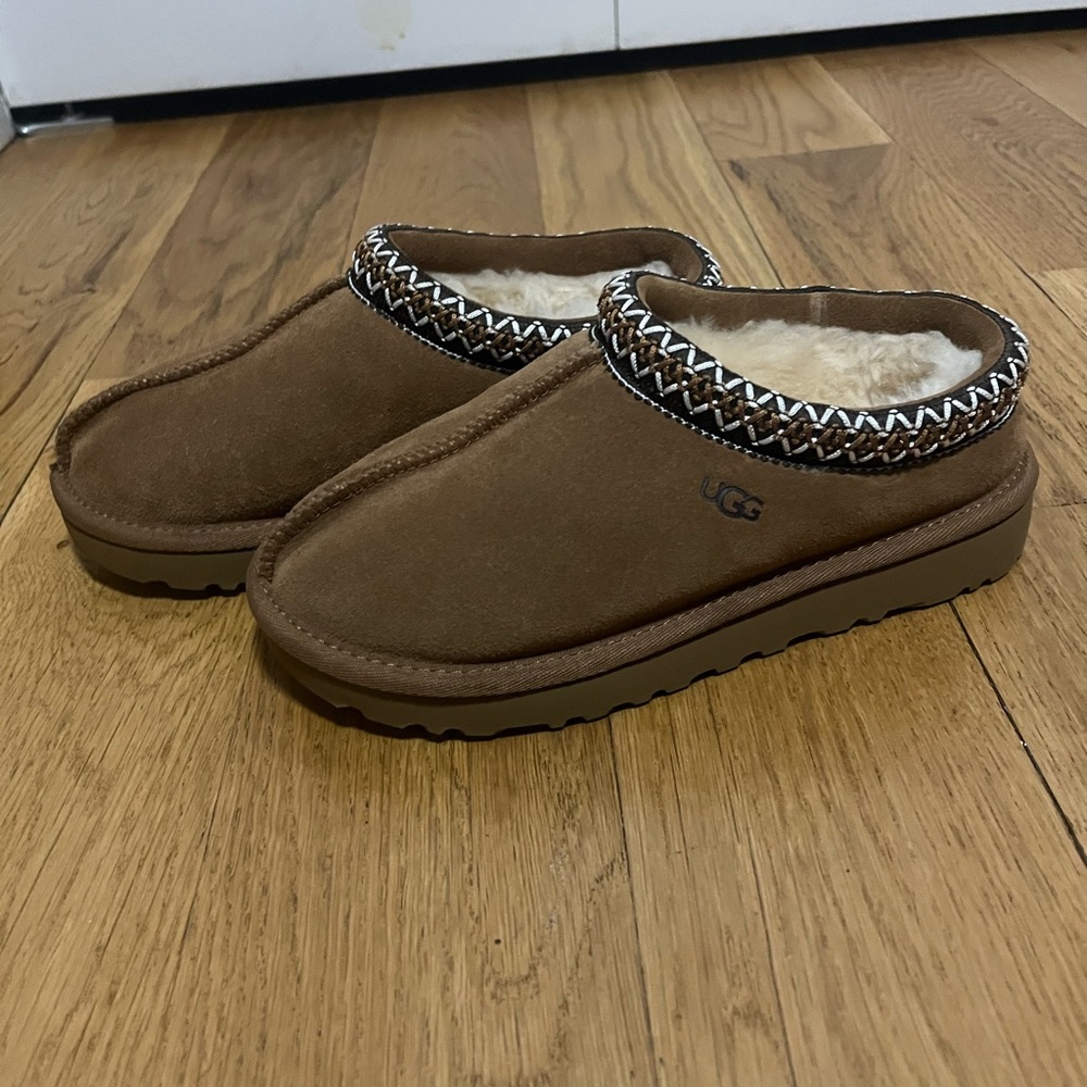 Ugg slippers